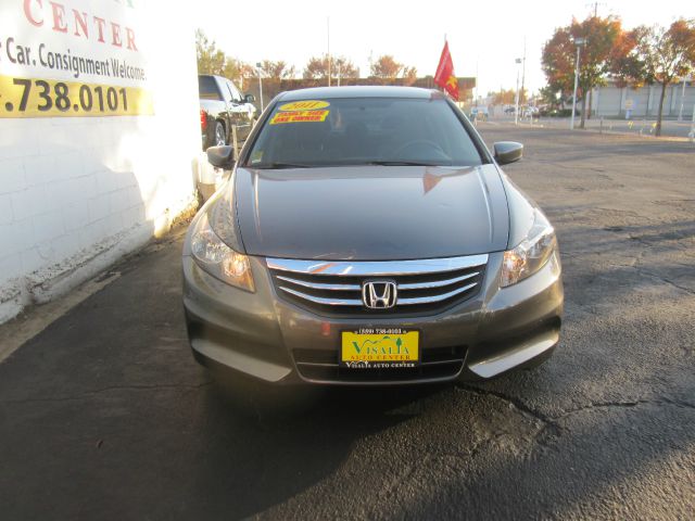 2011 Honda Accord 2dr Reg Cab 120.5 WB