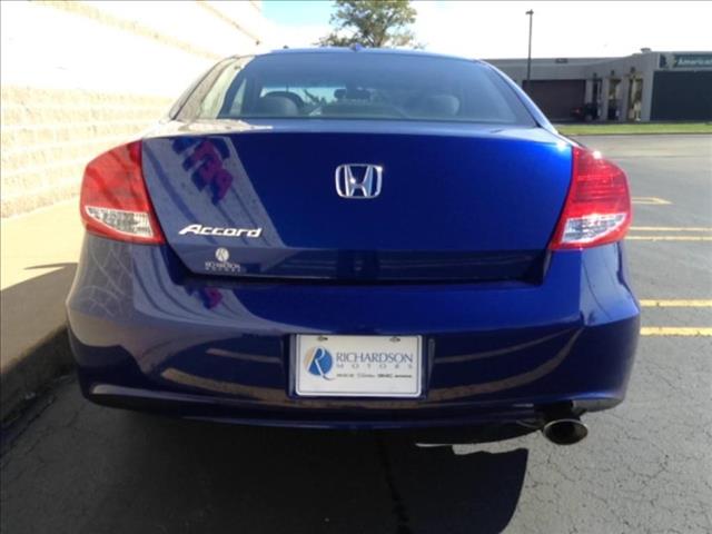 2011 Honda Accord LS 2WD