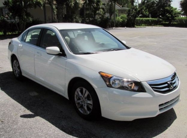 2012 Honda Accord 3500 Reg. Cab 8-ft. Bed D