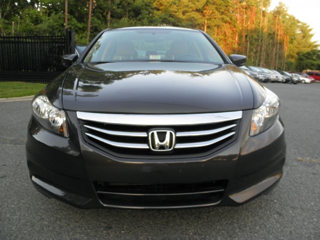 2012 Honda Accord 2dr Reg Cab 120.5 WB