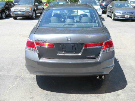 2012 Honda Accord Ltd - Htd Leather Moonroof
