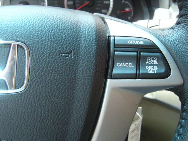 2012 Honda Accord LS 2WD