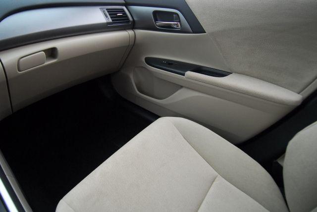 2013 Honda Accord 5.6 LE