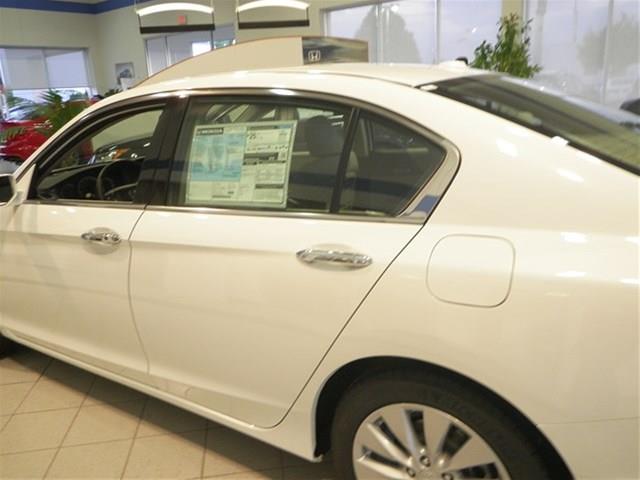2013 Honda Accord Reg. Cab ST
