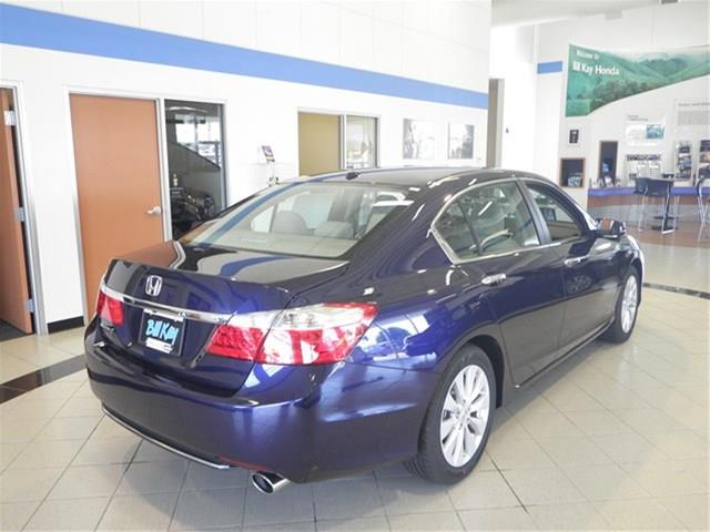 2013 Honda Accord Sl-power Slididng Doors, Alloy