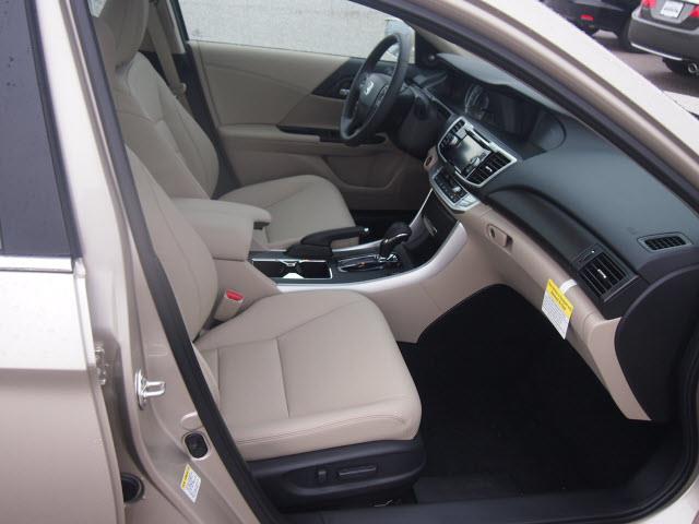 2013 Honda Accord LS 2WD