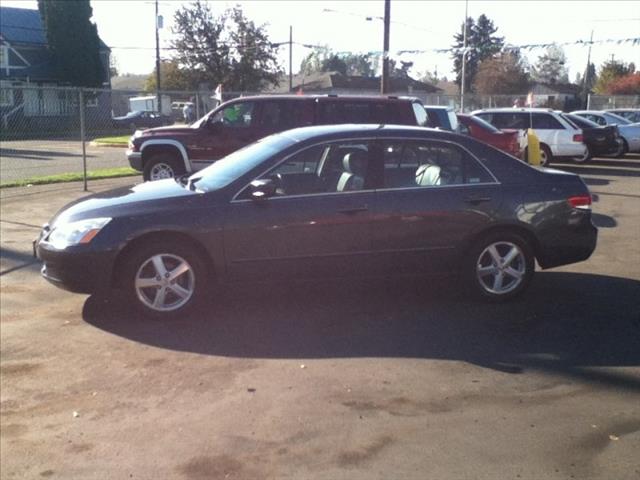 2004 Honda Accord 4DR EX AUTO 2009 Hyundai SE