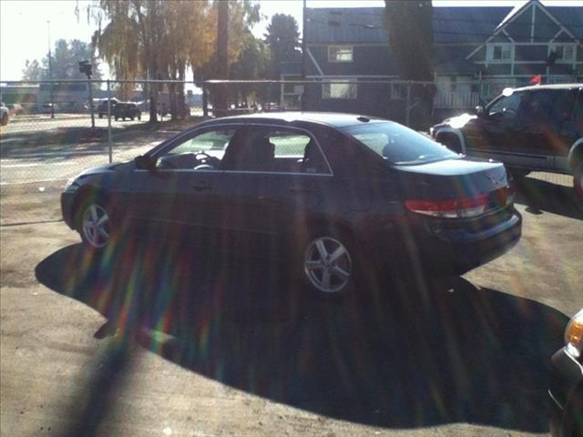 2004 Honda Accord 4DR EX AUTO 2009 Hyundai SE