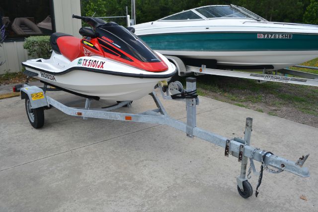 2003 Honda Aquatrax F-12 2.4L FWD