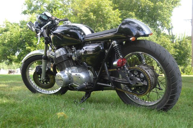 1976 Honda CB750 AWD 2.5T