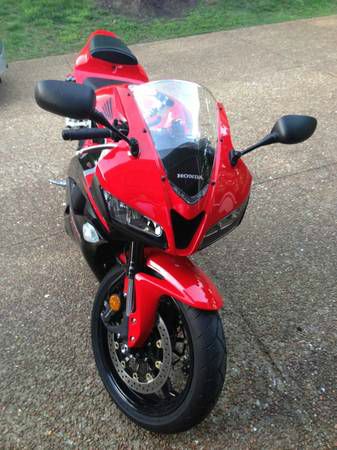 2011 Honda CBR 600RR Unknown