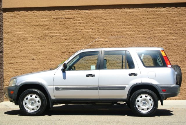 2001 Honda CR-V LS Truck