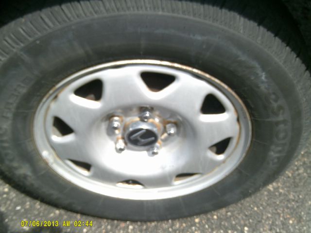 2001 Honda CR-V LS Truck