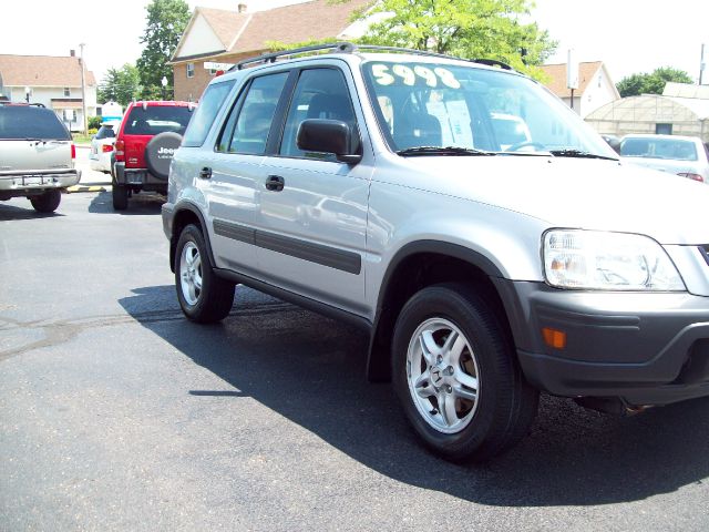 2001 Honda CR-V LS Truck