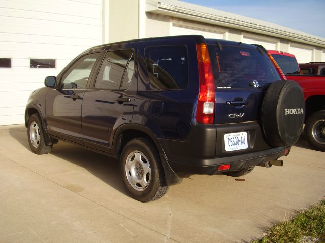 2002 Honda CR-V LS Truck