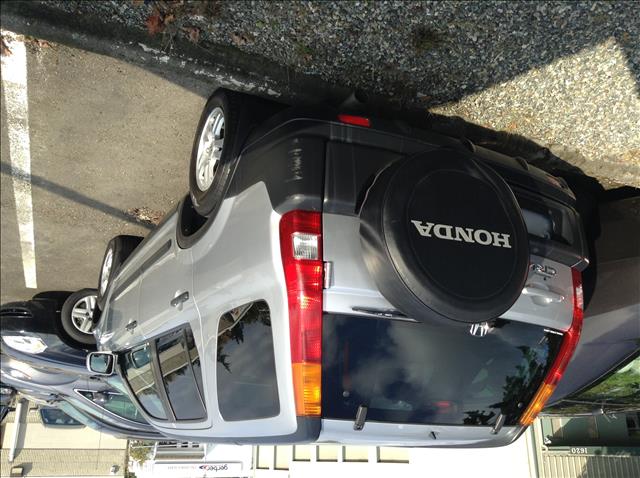 2004 Honda CR-V Challenger