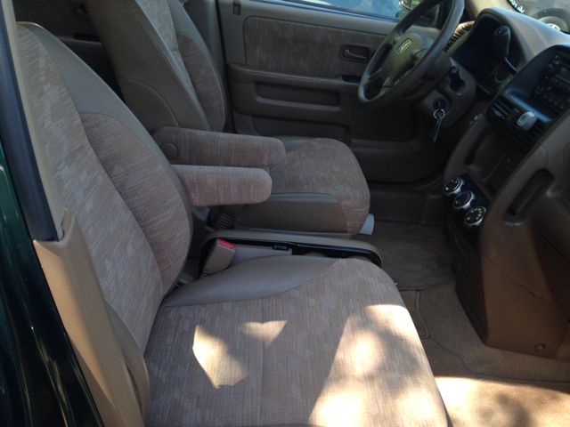 2004 Honda CR-V LS Truck