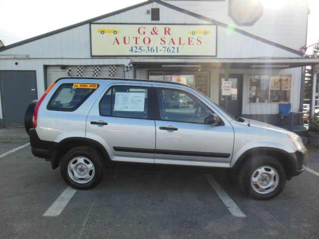 2004 Honda CR-V LS Truck