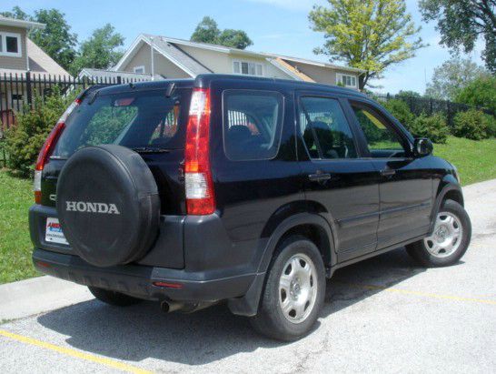 2005 Honda CR-V LS Truck