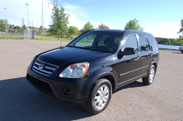 2005 Honda CR-V Challenger