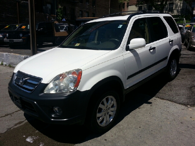 2005 Honda CR-V Challenger