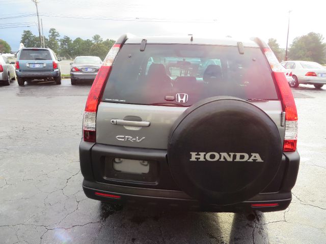 2005 Honda CR-V Challenger