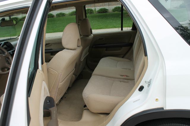 2006 Honda CR-V LS Truck