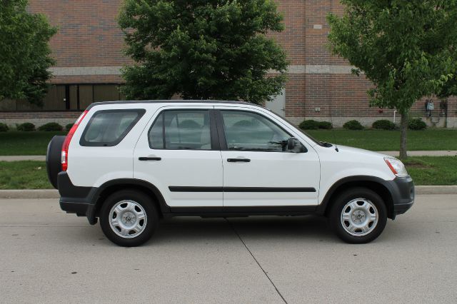 2006 Honda CR-V LS Truck