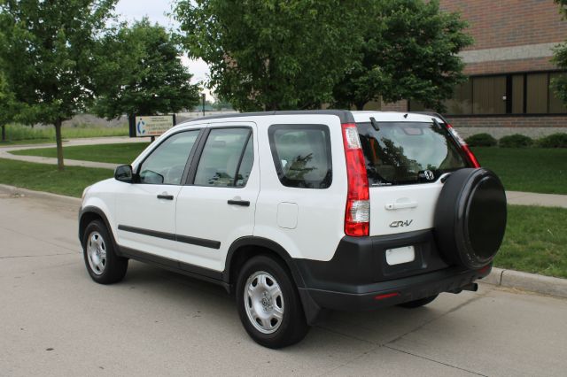 2006 Honda CR-V LS Truck