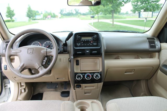 2006 Honda CR-V LS Truck