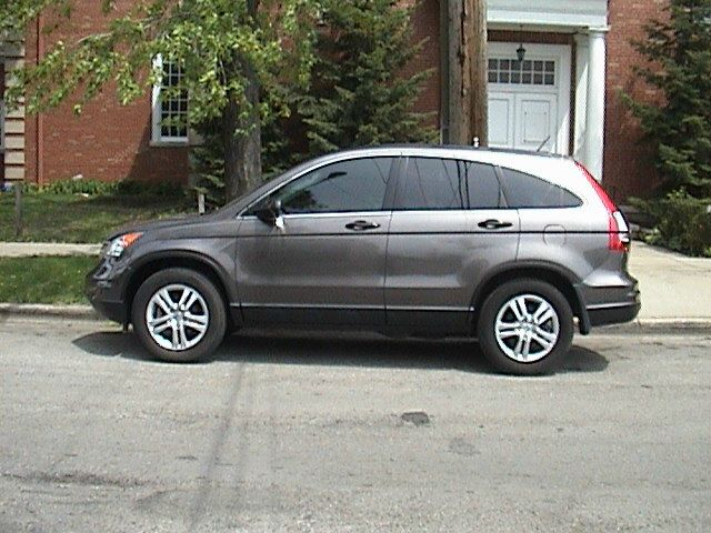 2010 Honda CR-V LS NICE
