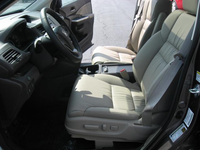 2014 Honda CR-V Crew Cab 126.0 WB LS