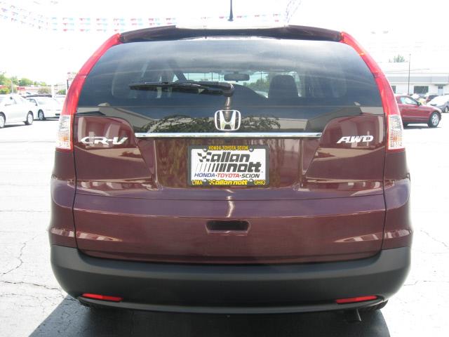 2014 Honda CR-V Crew Cab 126.0 WB LS