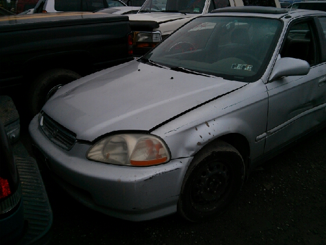 1997 Honda Civic ZQ8 LS