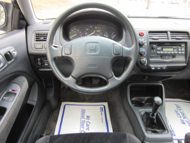 1999 Honda Civic 4DR SE