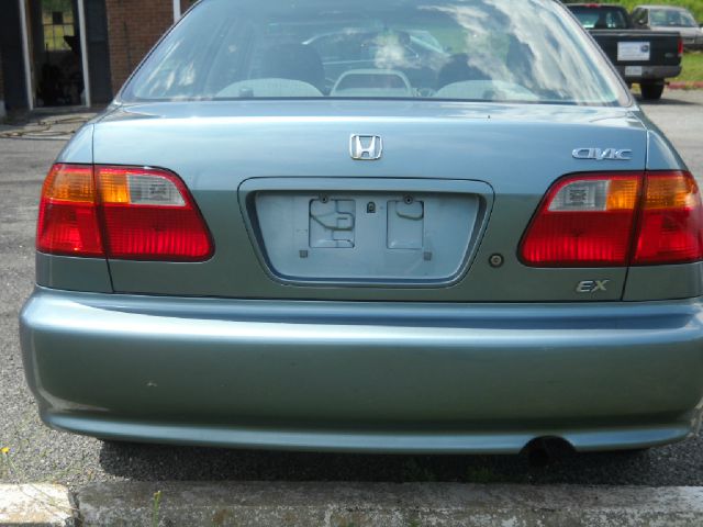 2000 Honda Civic ZQ8 LS