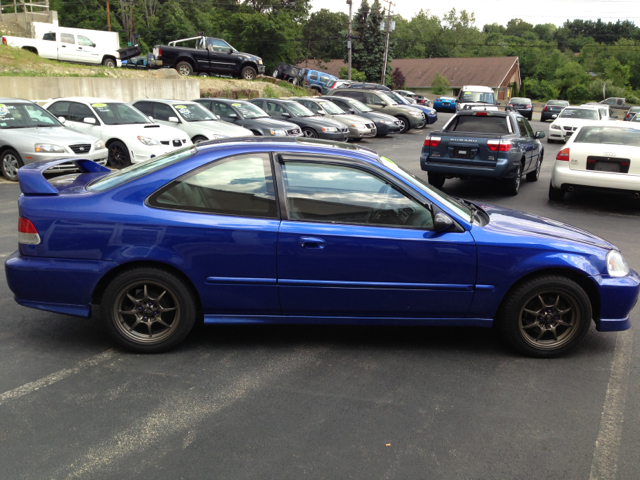 2000 Honda Civic 4DR SE