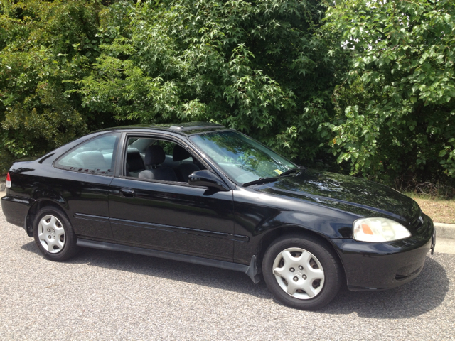 2000 Honda Civic 4DR SE