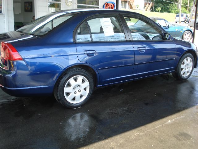 2002 Honda Civic ZQ8 LS