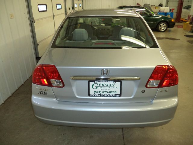 2003 Honda Civic ZQ8 LS