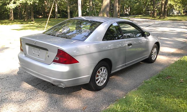 2003 Honda Civic 5-speed Manual