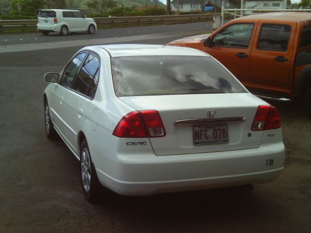 2003 Honda Civic ZQ8 LS