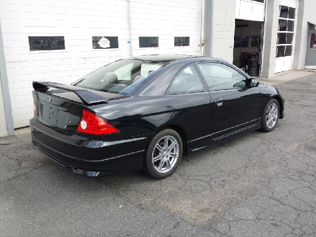 2004 Honda Civic 2dr Reg Cab 120.5 WB