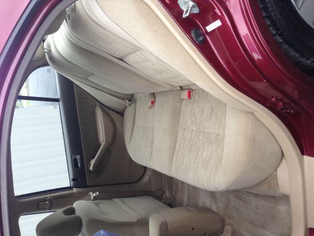 2004 Honda Civic ZQ8 LS