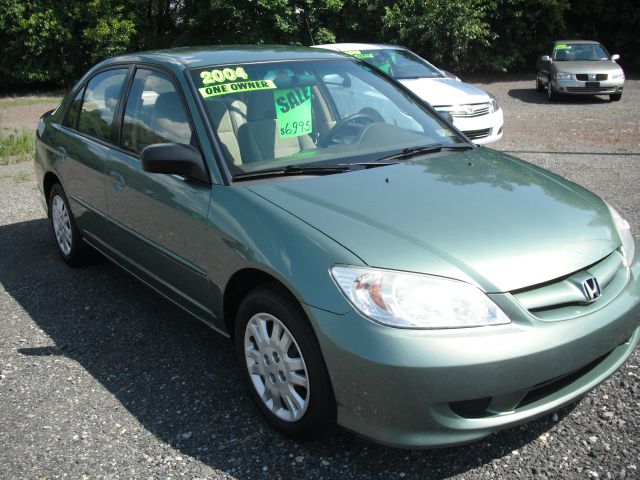 2004 Honda Civic 2dr Reg Cab 120.5 WB