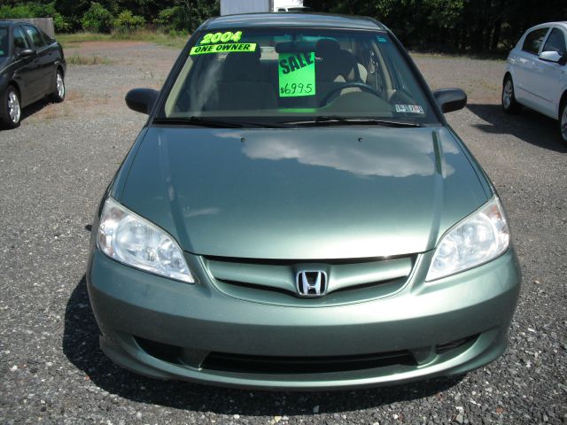 2004 Honda Civic 2dr Reg Cab 120.5 WB
