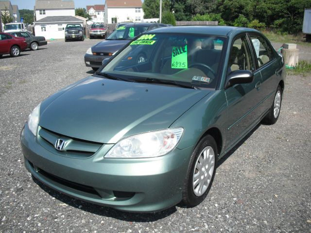 2004 Honda Civic 2dr Reg Cab 120.5 WB
