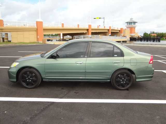 2004 Honda Civic 2dr Reg Cab 120.5 WB