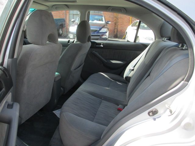 2004 Honda Civic T6 - AWD -navi 7 Passenger