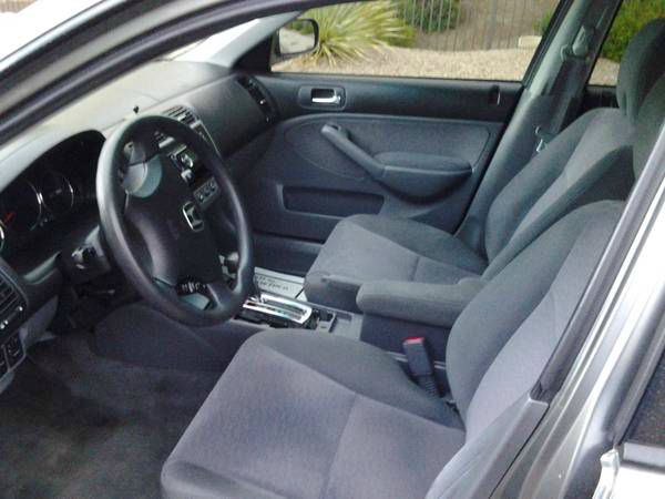 2004 Honda Civic 4DR SDN Hybrid